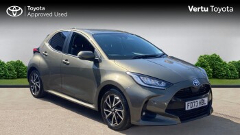 Toyota Yaris 1.5 Hybrid Design 5dr CVT Hybrid Hatchback